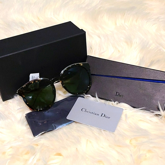Dior Accessories - ❌SOLD❌Christian Dior Sunglasses